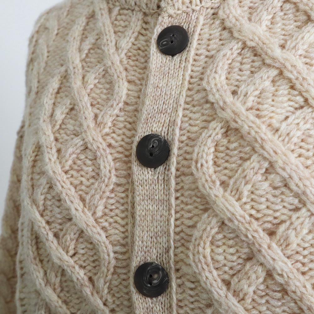 NARU(ナル) ドーゼットエアーヤーン エアリーアランニットカーデ 668400