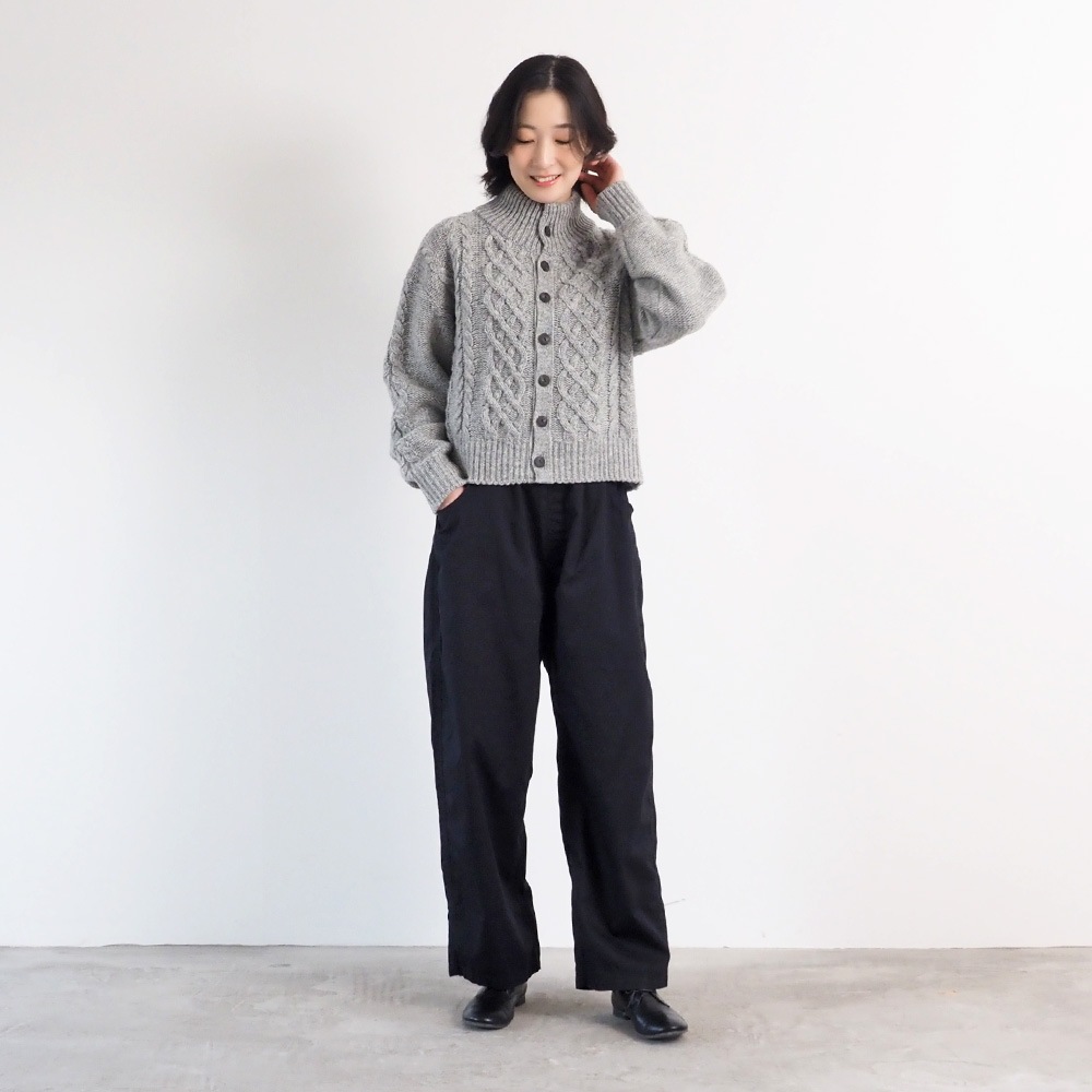 NARU(ナル) ドーゼットエアーヤーン エアリーアランニットカーデ 668400