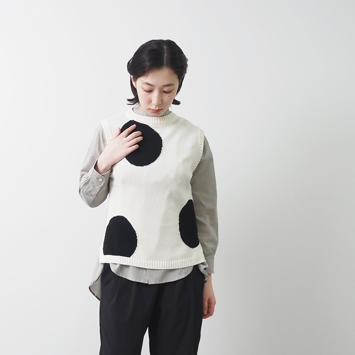 NARU(ナル) コンパクトヤーン ベイカリーニットたまごベスト 650735