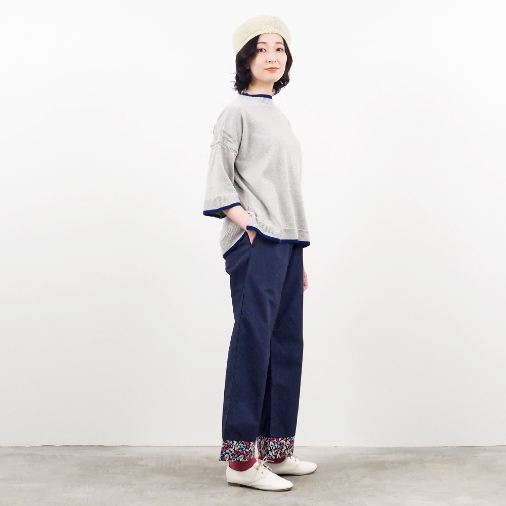 NARU(ナル) タイプライター×小花刺繍 足元かわいいパンツ 661915