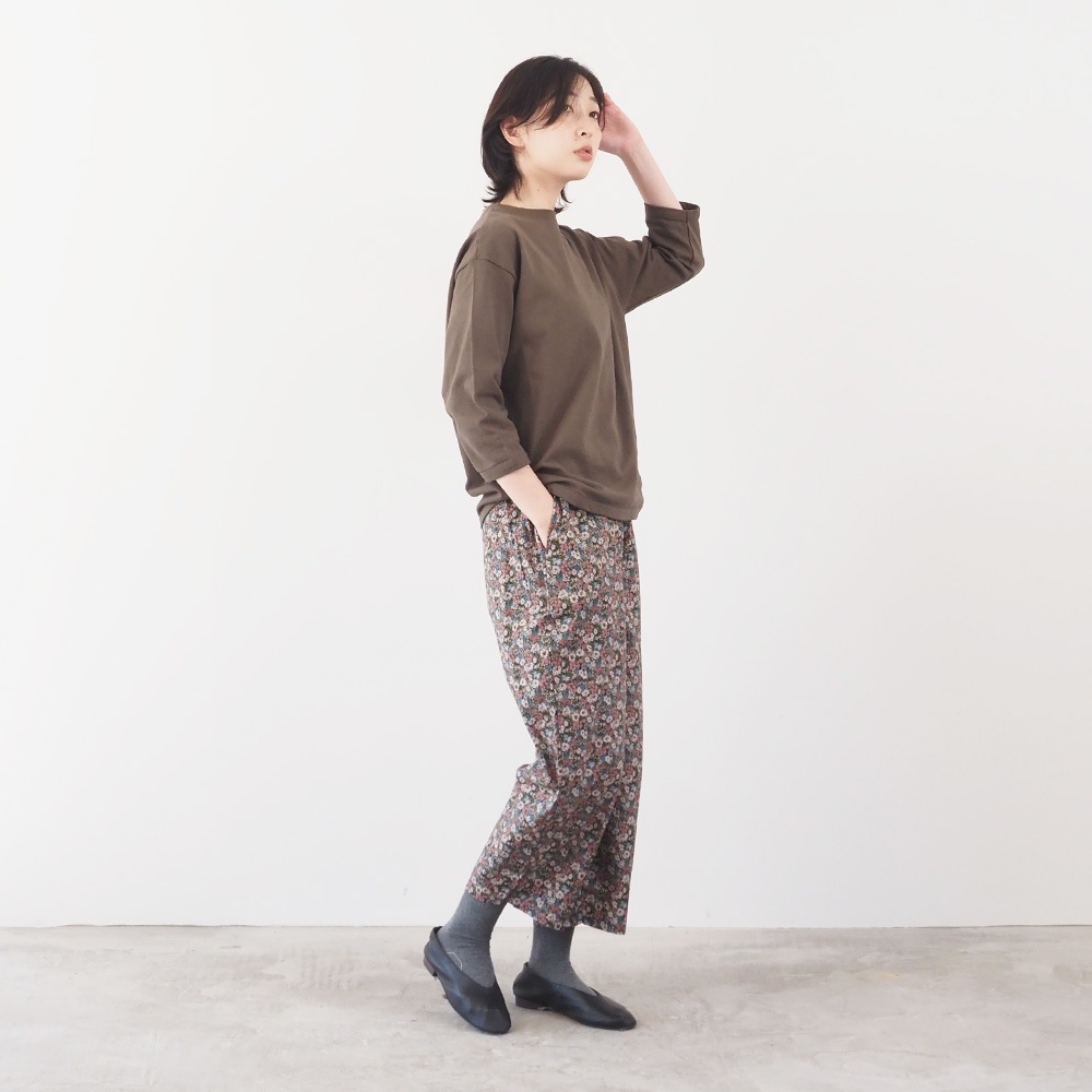 NARU(ナル) 30ビエラベタ小花柄 エッグパンツ 6658501