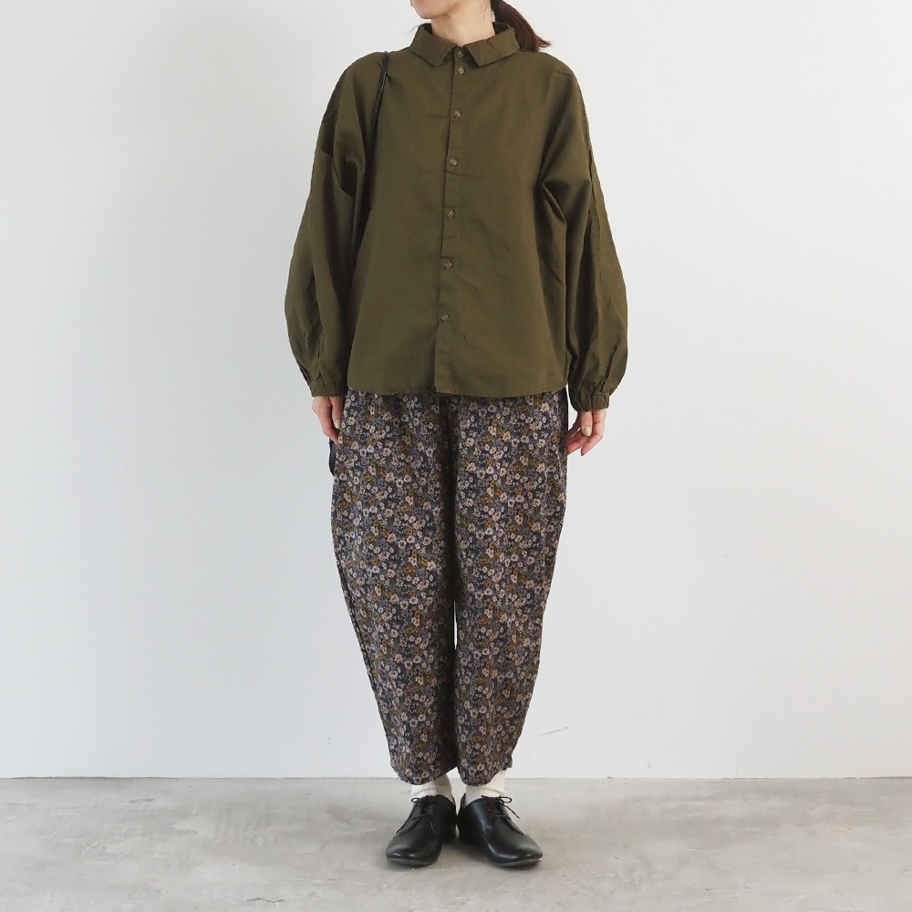 NARU(ナル) 30ビエラベタ小花柄 エッグパンツ 6658501