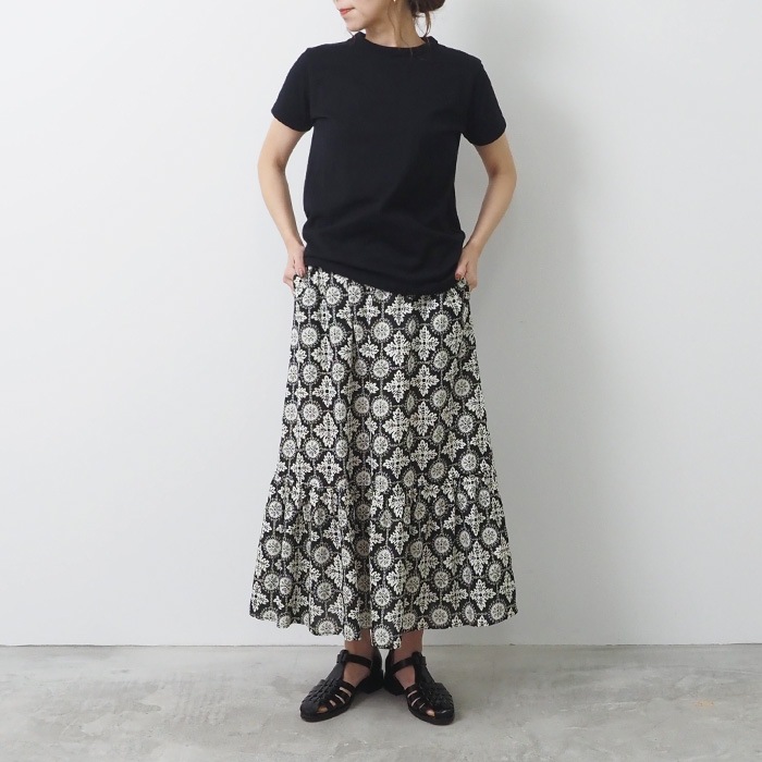 NARU(ナル) 60ローンエスニック柄 ティアードスカート 655927