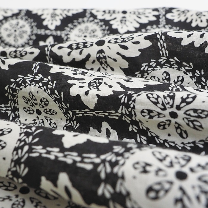 NARU(ナル) 60ローンエスニック柄 ティアードスカート 655927