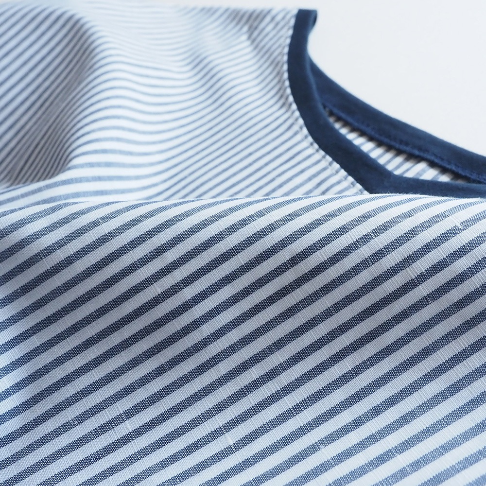 NARU(ナル) コットンリネン交織ストライプ バトーブラウス 664901