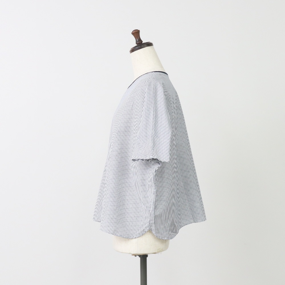 NARU(ナル) コットンリネン交織ストライプ バトーブラウス 664901