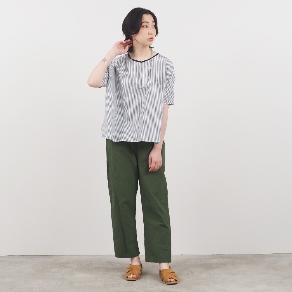 NARU(ナル) コットンリネン交織ストライプ バトーブラウス 664901
