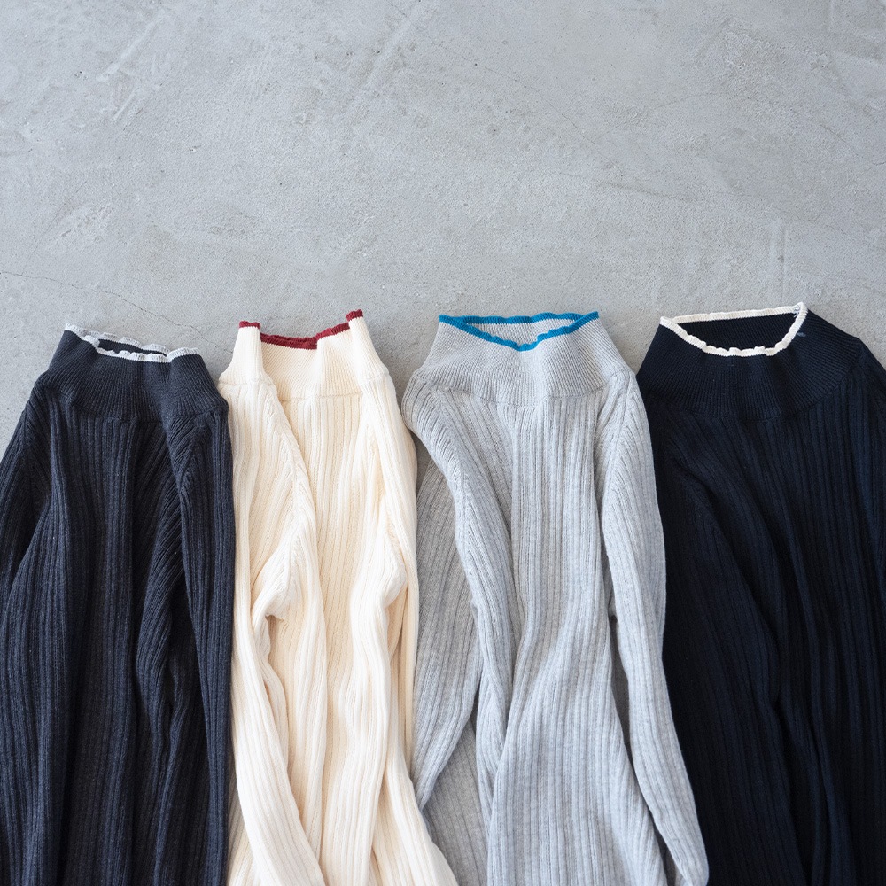 NARU(ナル) ランダムリブニット バイカラーハイネックニット 656707