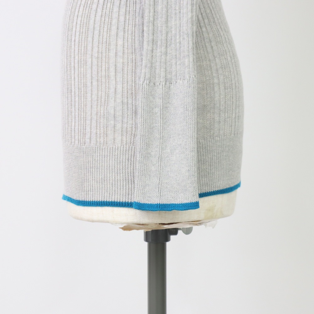 NARU(ナル) ランダムリブニット バイカラーハイネックニット 656707