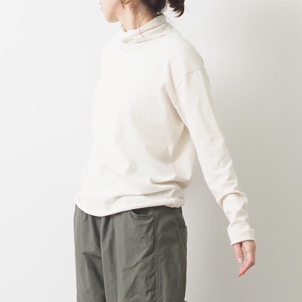 NARU(ナル) MATER 天竺ニットタートル 657701