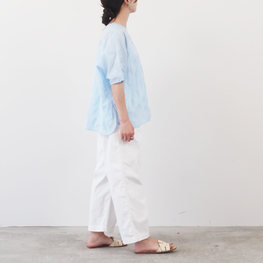 NARU(ナル) ローン塩縮ランダムドット バトーブラウス(2WAY) 662826