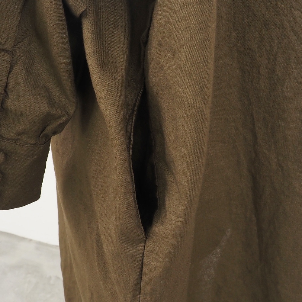 【予約】【kawasakiさんコラボ】NARU(ナル) コットンリネンフリルネックブラウス 6W-ks-01