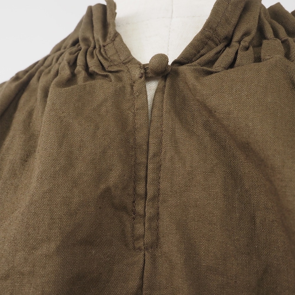 【予約】【kawasakiさんコラボ】NARU(ナル) コットンリネンフリルネックブラウス 6W-ks-01