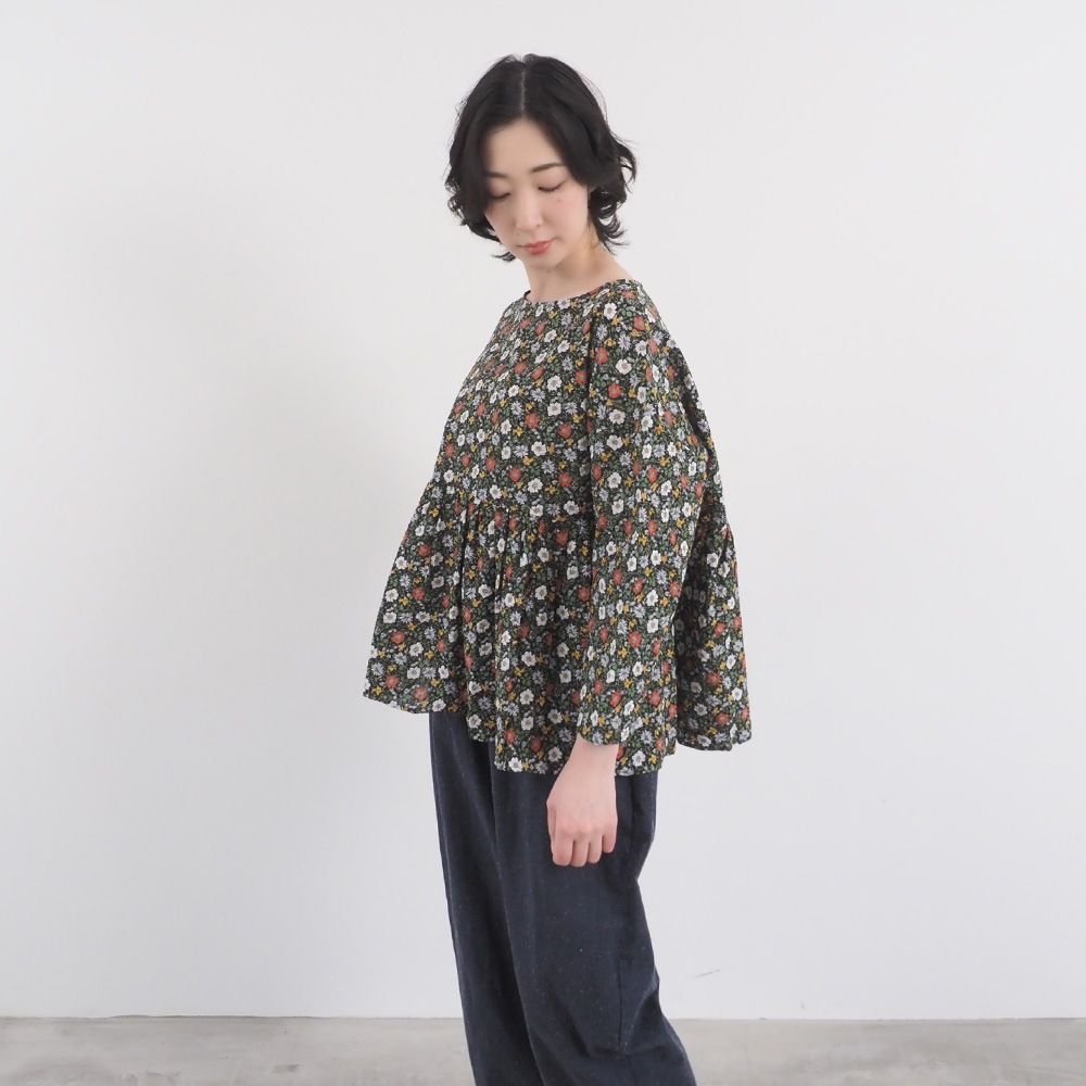 NARU(ナル) 80ローン塩縮ボタニカルフラワー ギャザーチュニック 670855