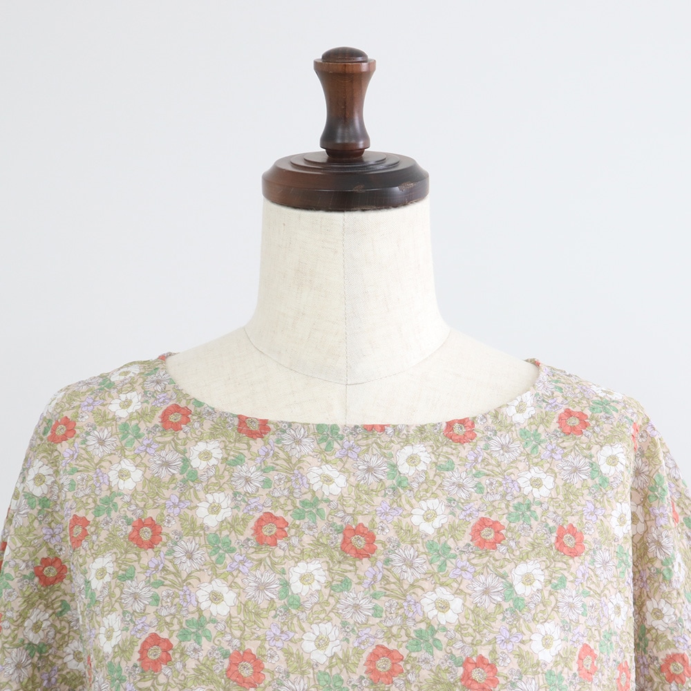 NARU(ナル) 80ローン塩縮ボタニカルフラワー ギャザーチュニック 670855