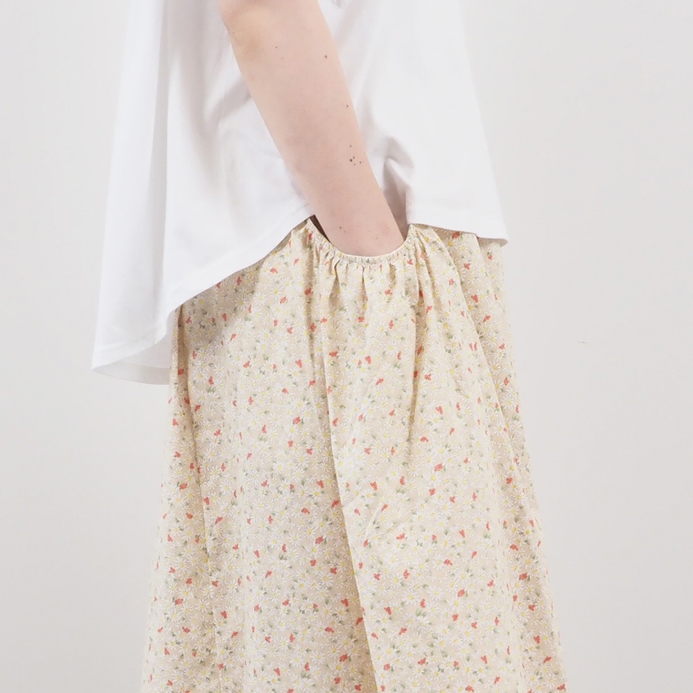 ＼まさかの数量オーバーで特別価格！／<br>ブロードBOTANICAL HARMONY ギャザースカート 663916
