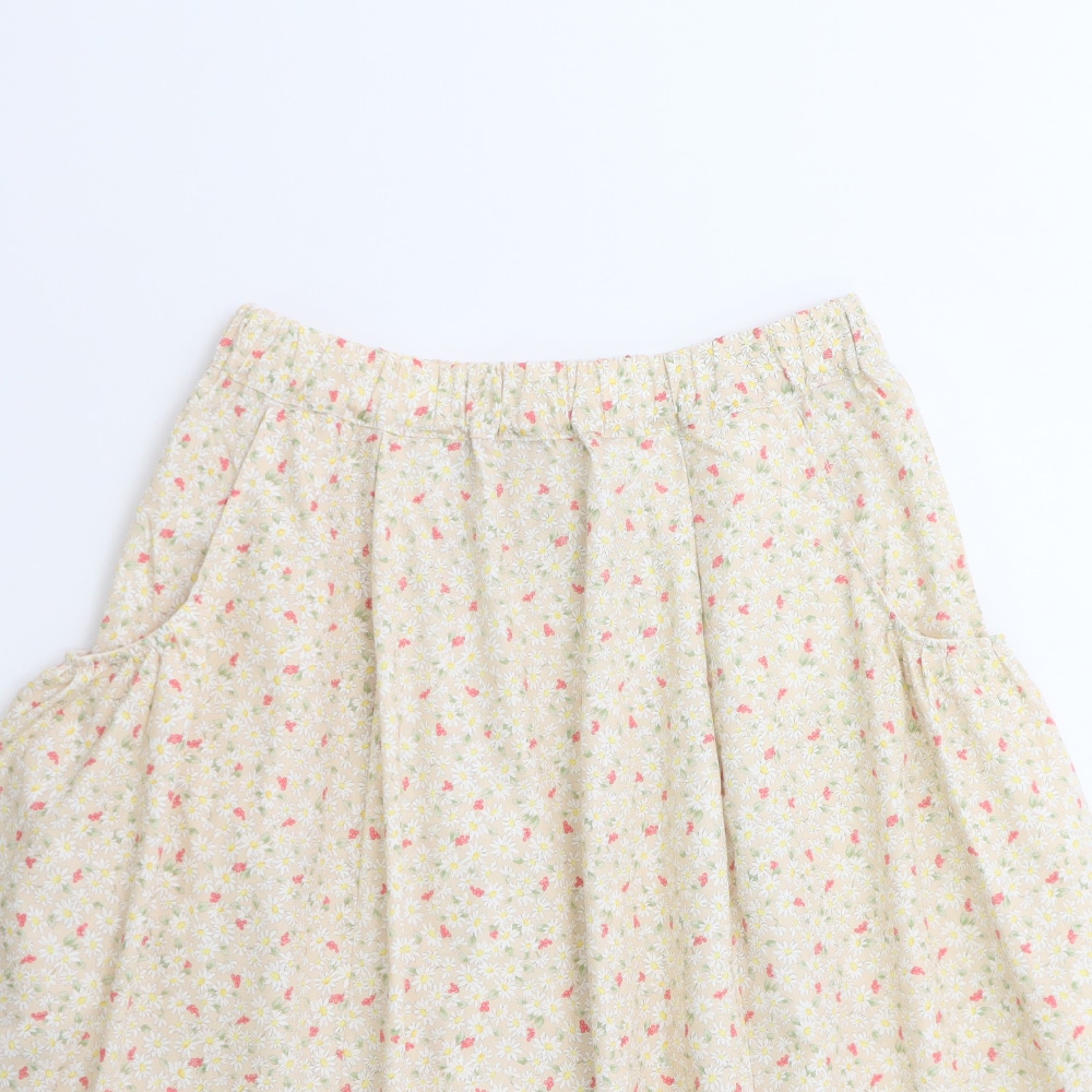 ＼まさかの数量オーバーで特別価格！／<br>ブロードBOTANICAL HARMONY ギャザースカート 663916