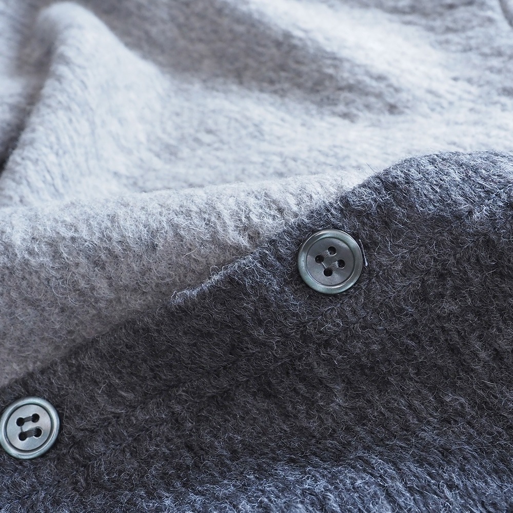 NARU(ナル) トラベルウールプレミア バイカラーカーディガン 665225