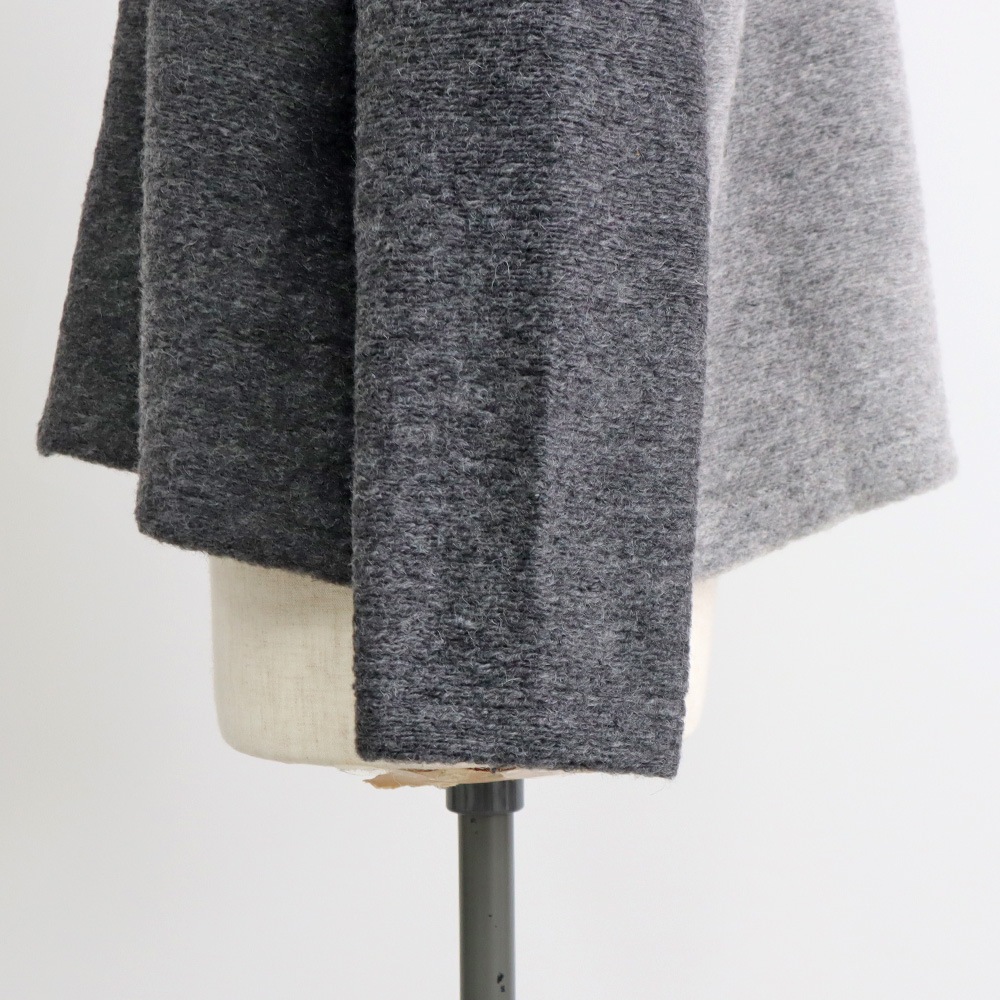 NARU(ナル) トラベルウールプレミア バイカラーカーディガン 665225