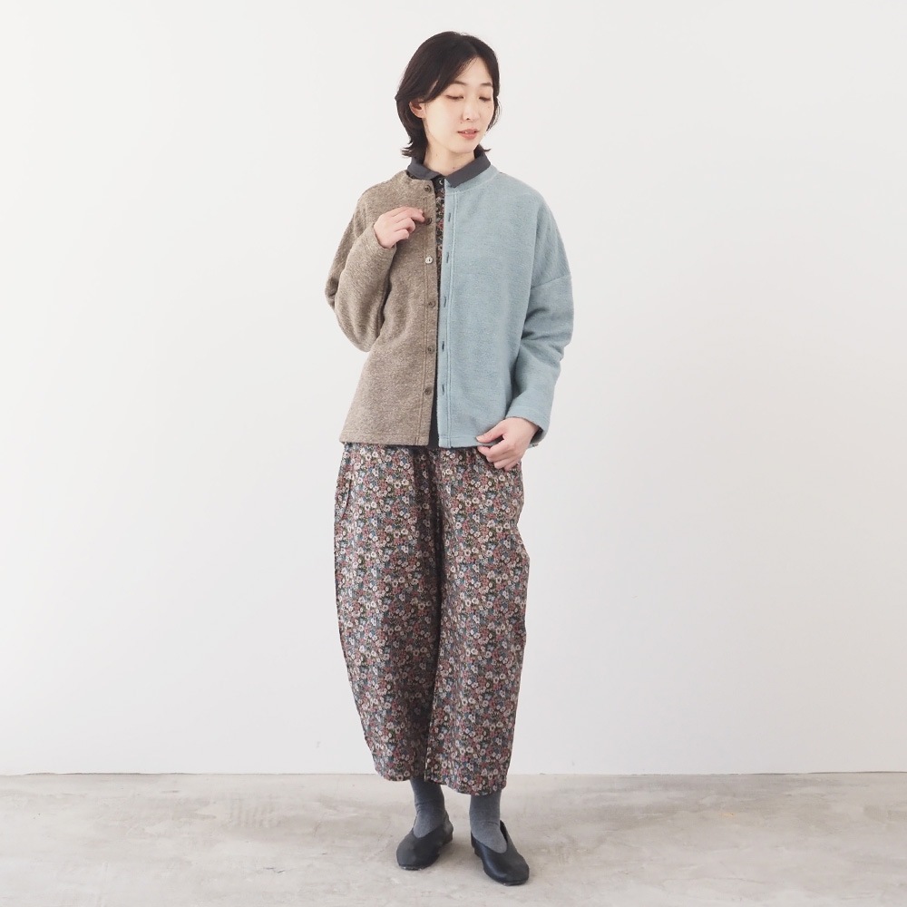 NARU(ナル) トラベルウールプレミア バイカラーカーディガン 665225