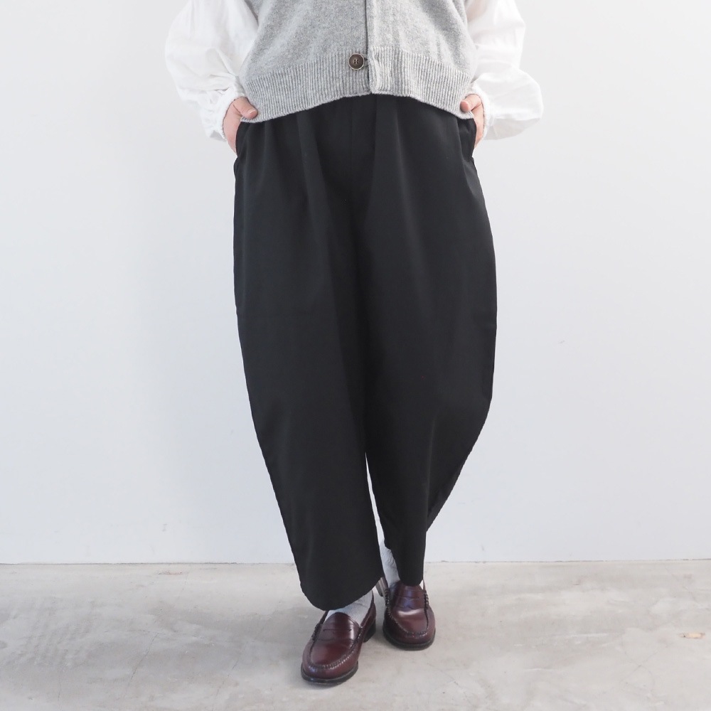 NARU(ナル) 20カツラギ エッグパンツ 656840TS