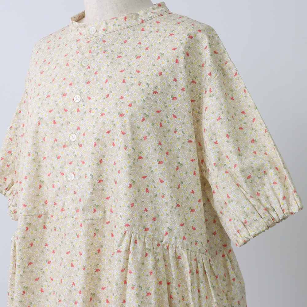 ＼まさかの数量オーバーで特別価格！／<br>ブロードBOTANICAL HARMONY コクーンワンピース 663915