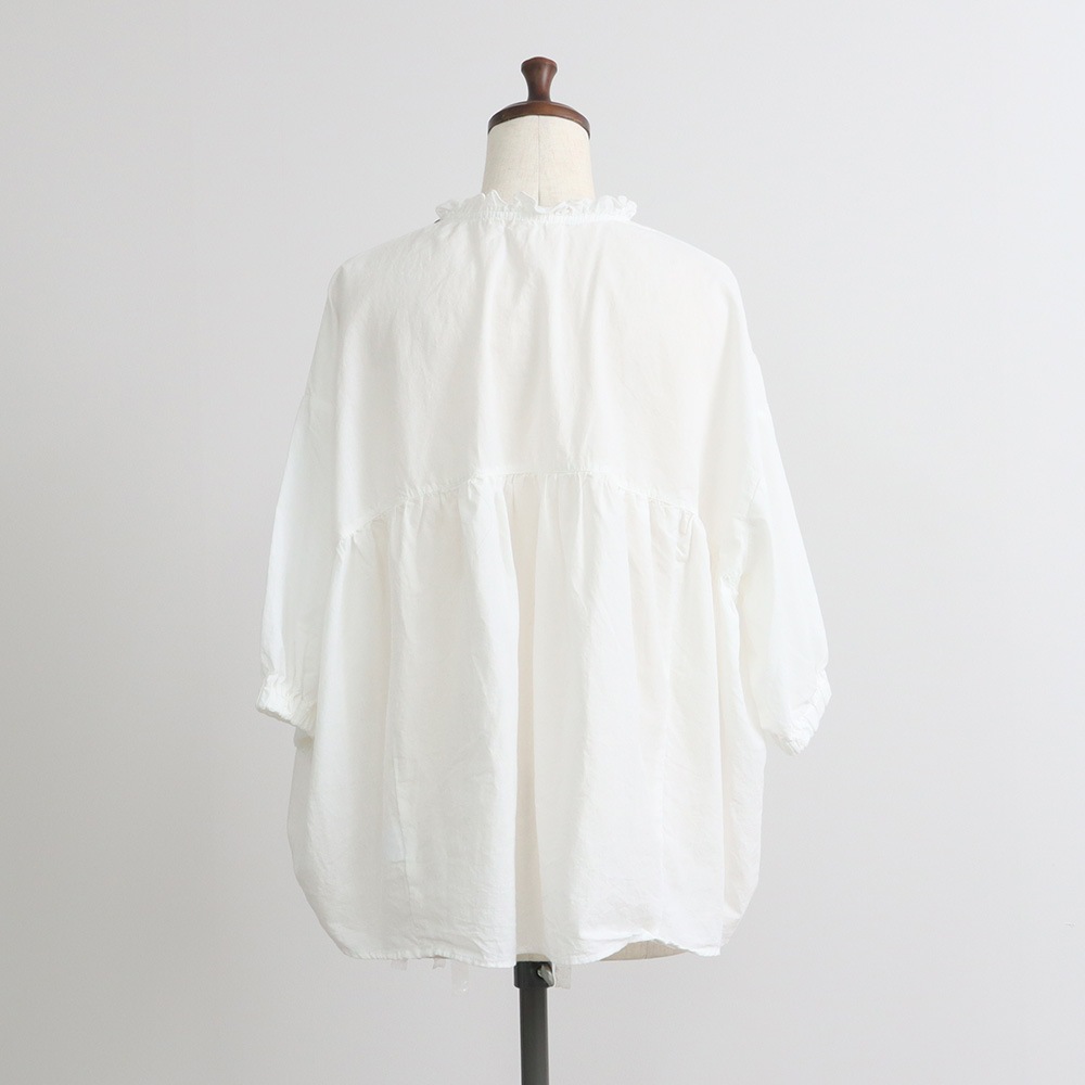 NARU(ナル) 綿/麻キャンブリックワッシャー ギャザーブラウス 670860