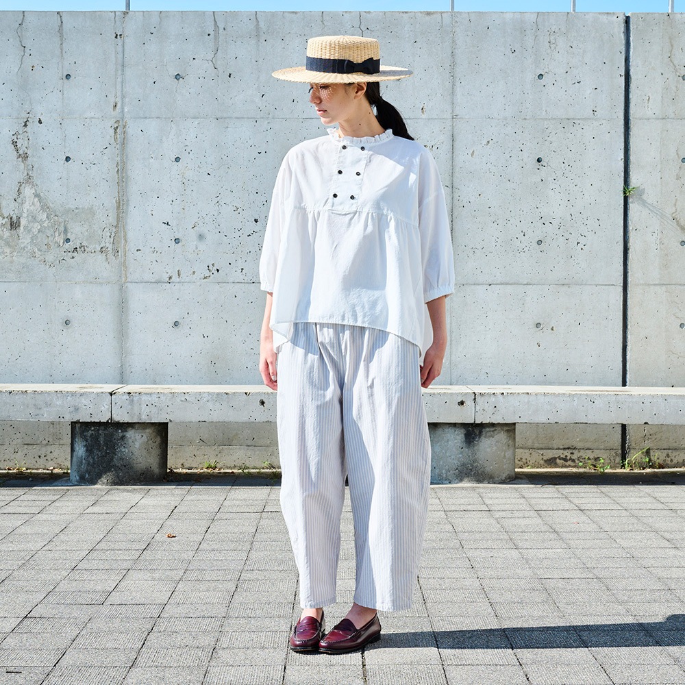 NARU(ナル) 綿/麻キャンブリックワッシャー ギャザーブラウス 670860