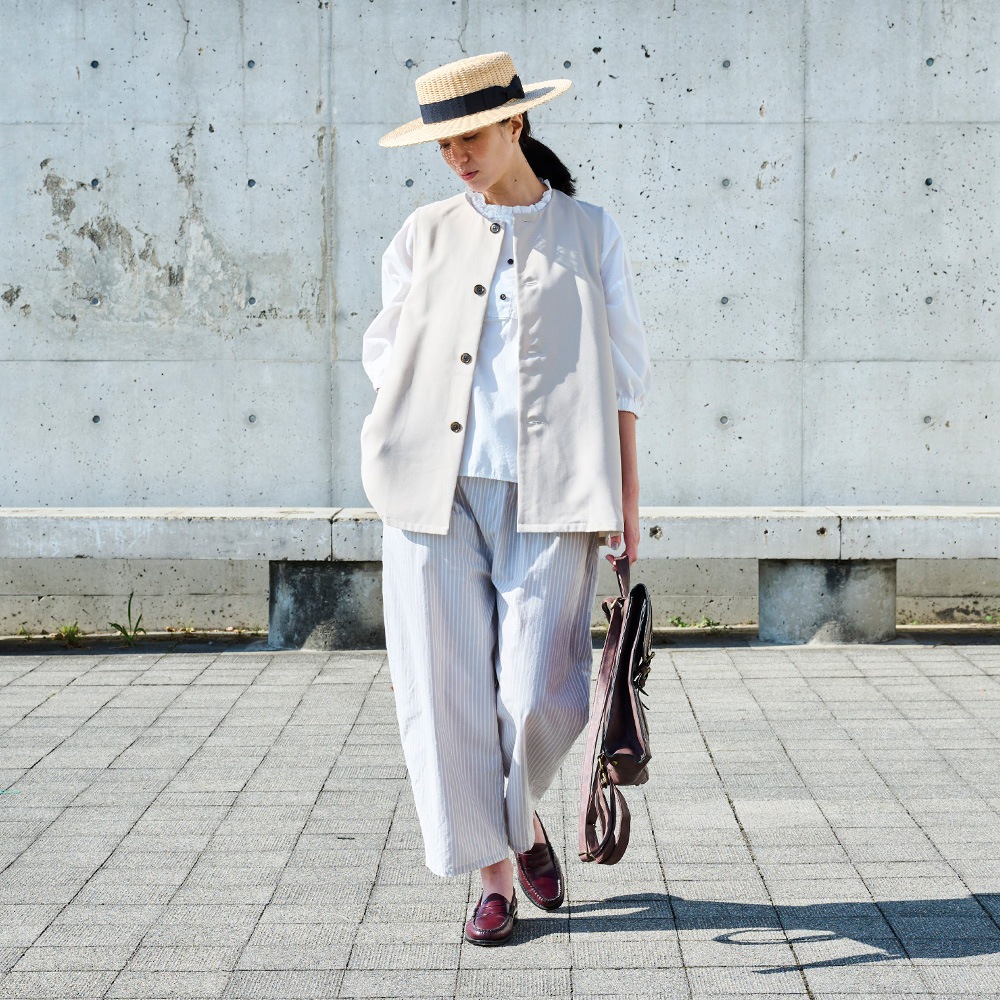 NARU(ナル) 綿/麻キャンブリックワッシャー ギャザーブラウス 670860