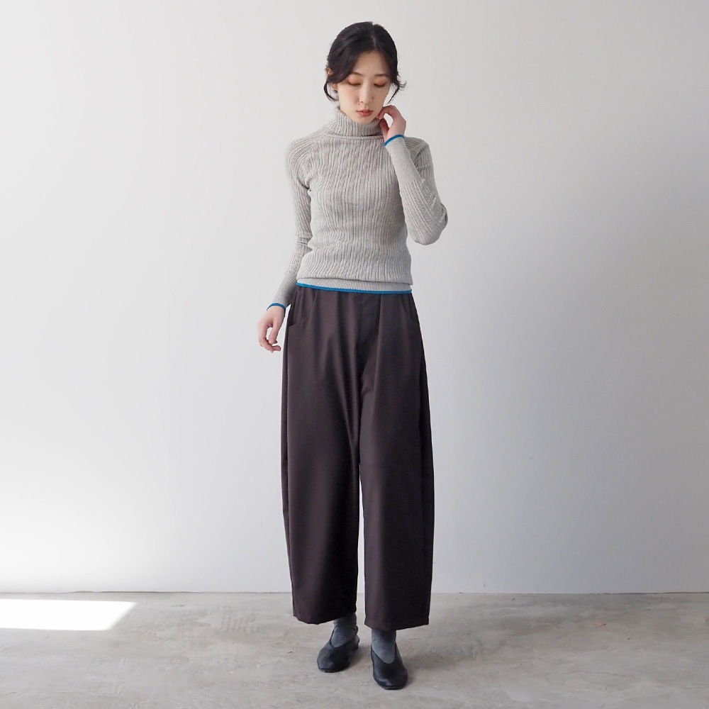 NARU(ナル) ランダムリブニット バイカラータートルネック 656706