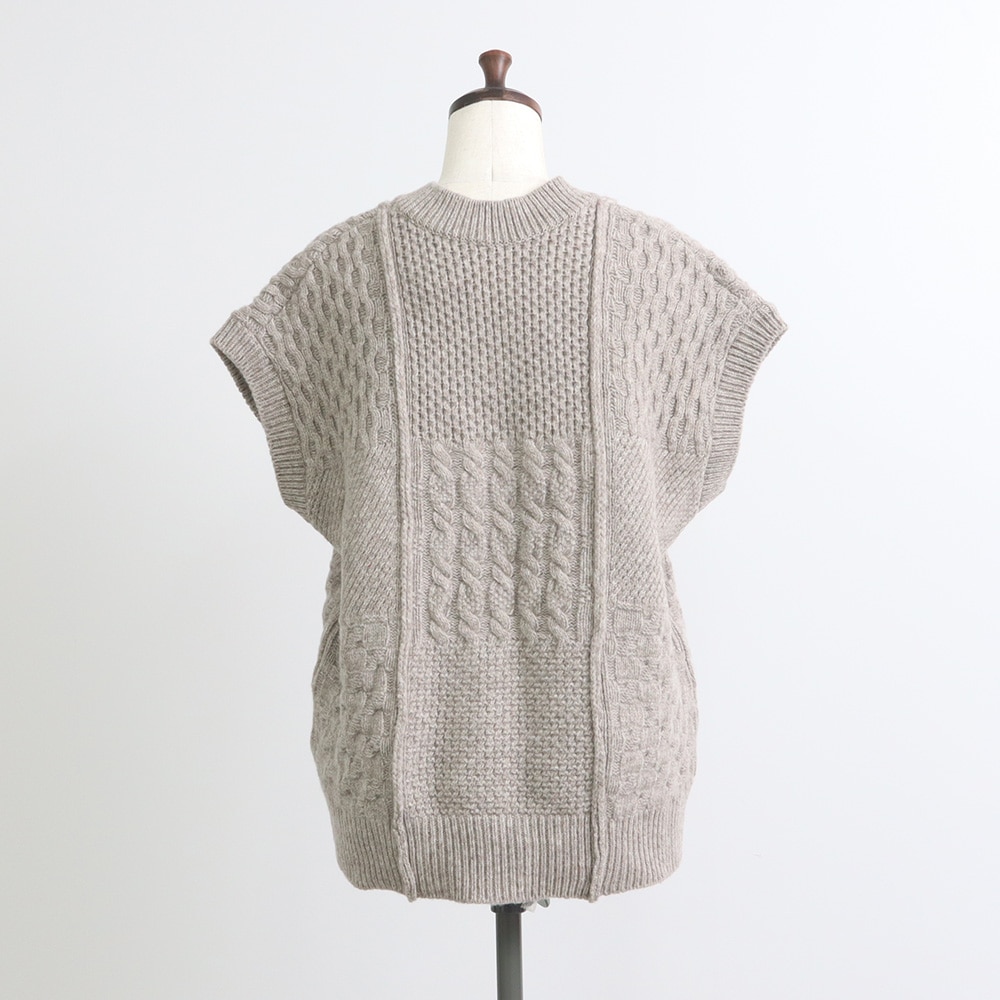 NARU(ナル) NATURAL COLORED WOOL 柄編みニットベスト 665405