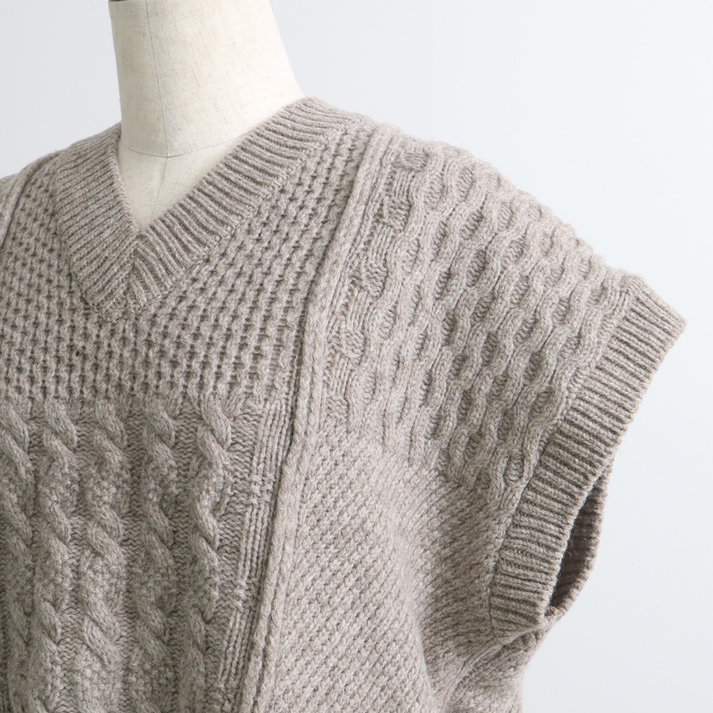 NARU(ナル) NATURAL COLORED WOOL 柄編みニットベスト 665405