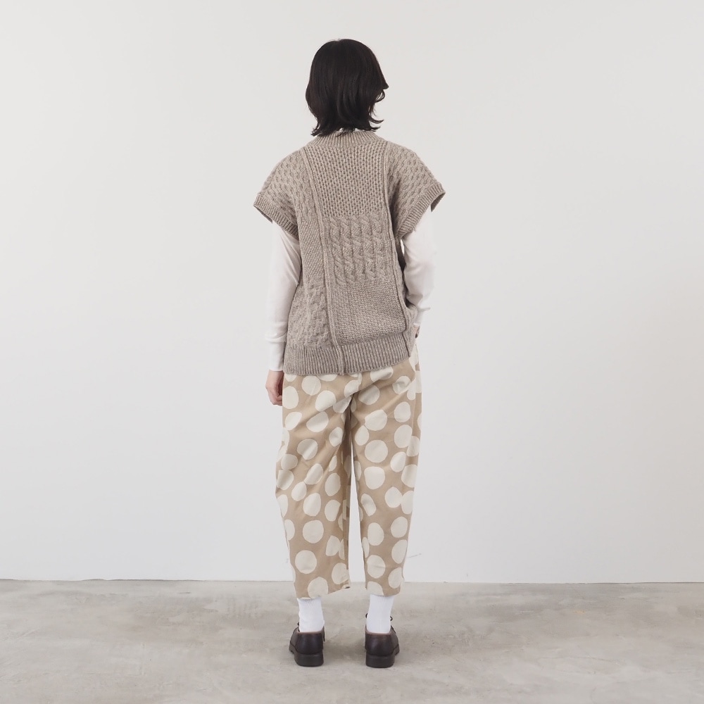 NARU(ナル) NATURAL COLORED WOOL 柄編みニットベスト 665405