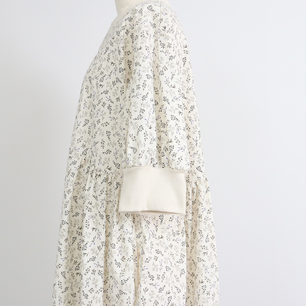 NARU(ナル) スケアコットンメランコリーフラワー ハンドベルワンピース 670920