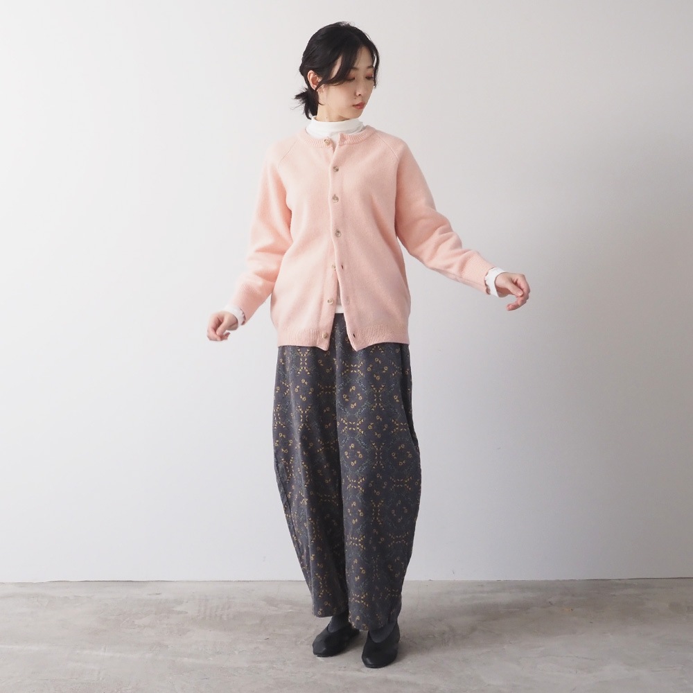 NARU(ナル) タスマニアラムプレミアム セントラルカーディガン 666615