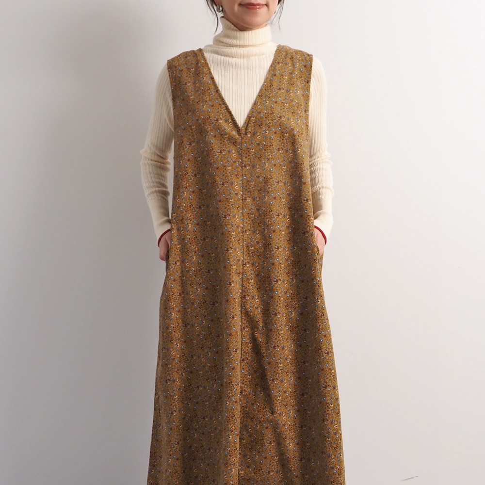 NARU(ナル) 21コーデュロイ小花柄 ジャンパースカート 666801