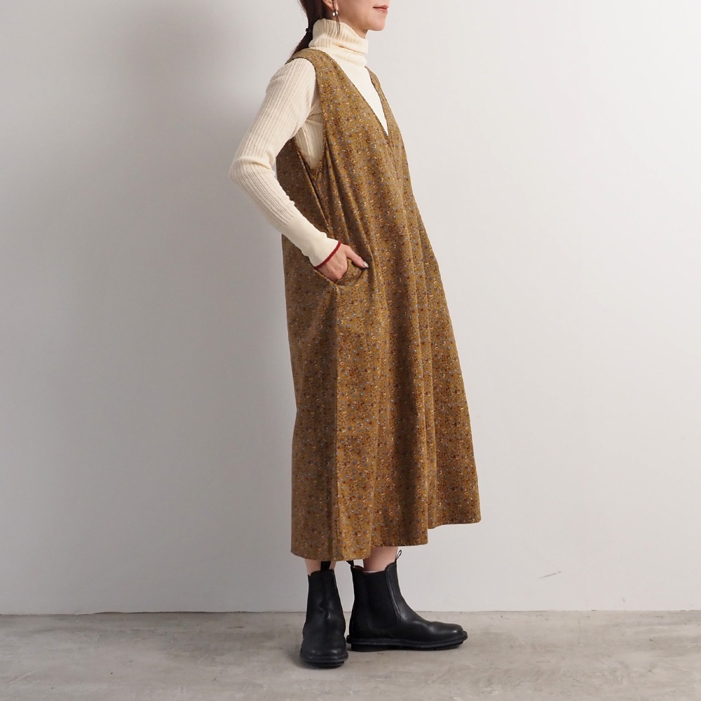 NARU(ナル) 21コーデュロイ小花柄 ジャンパースカート 666801