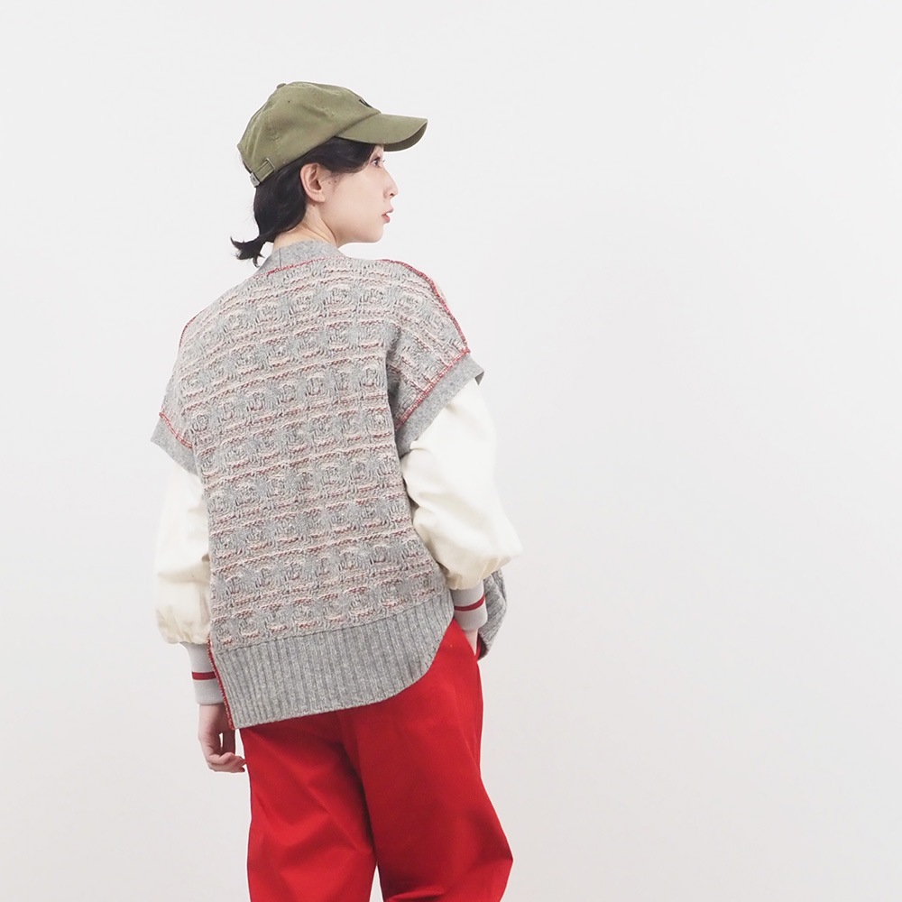 NARU(ナル) シルクネップミックス千鳥ブークレー リバーシブルニットベスト 660606