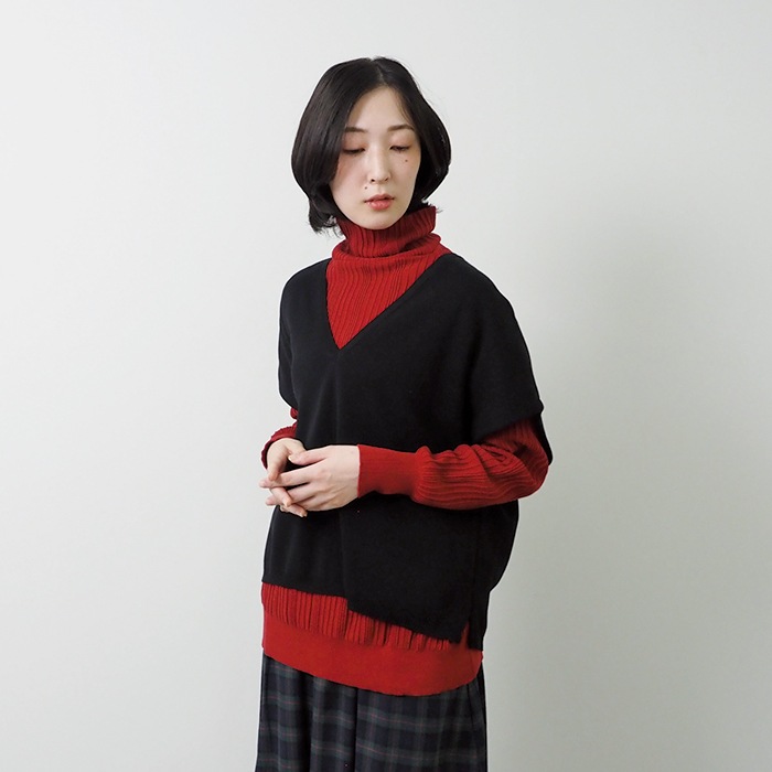 NARU(ナル) スノーコットン ミラノリブVネックベスト 656702