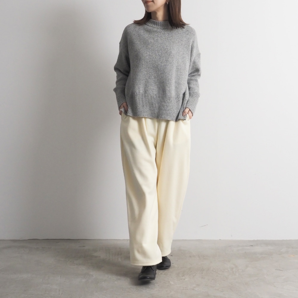 NARU(ナル) ブラッシュメルトンスムース ロングエッグパンツ 6692011