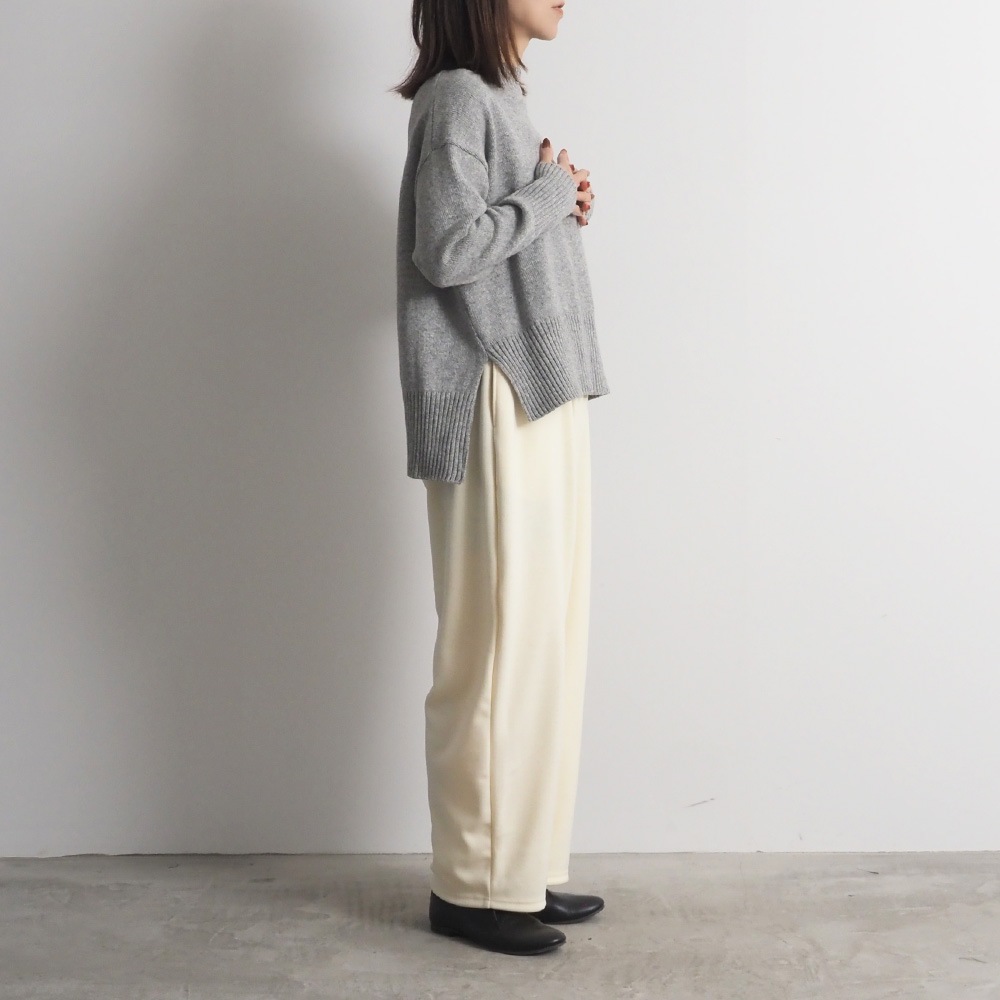 NARU(ナル) ブラッシュメルトンスムース ロングエッグパンツ 6692011