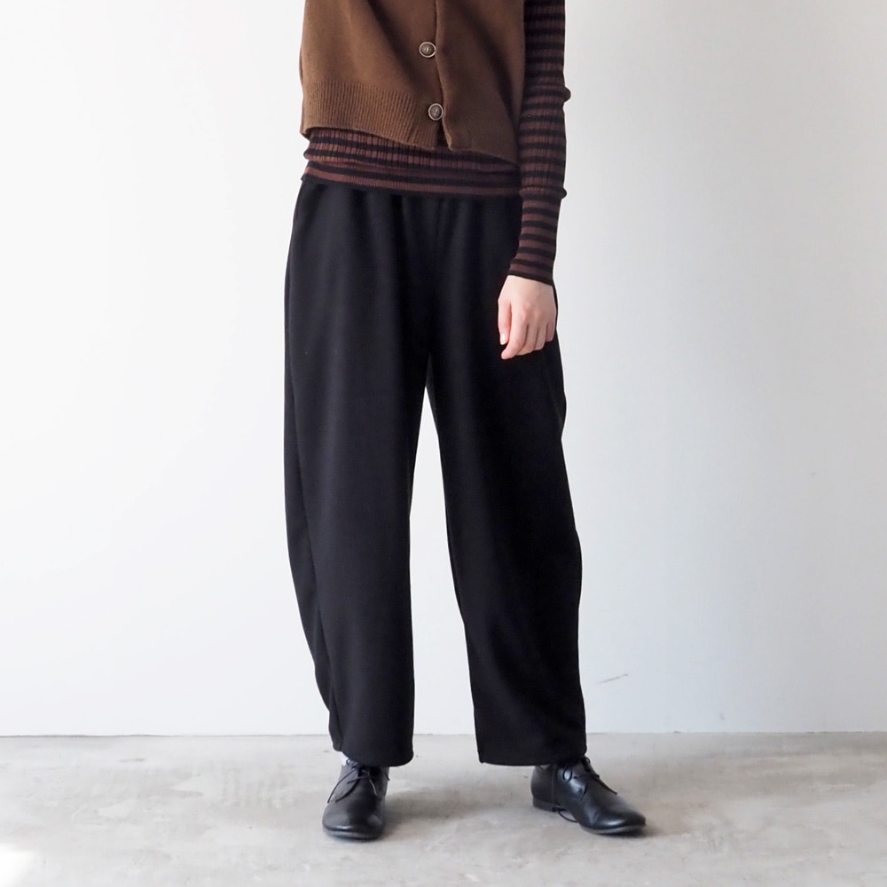 NARU(ナル) ブラッシュメルトンスムース ロングエッグパンツ 6692011