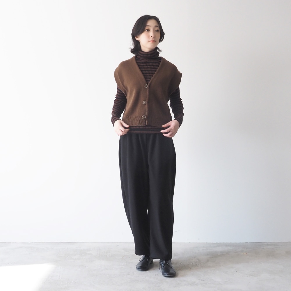 NARU(ナル) ブラッシュメルトンスムース ロングエッグパンツ 6692011