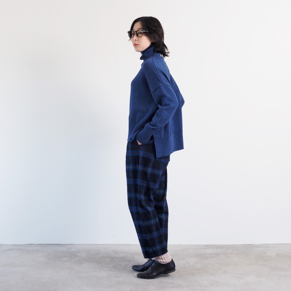 NARU(ナル) エアーヤーンコットン コモドニットタートル 653703