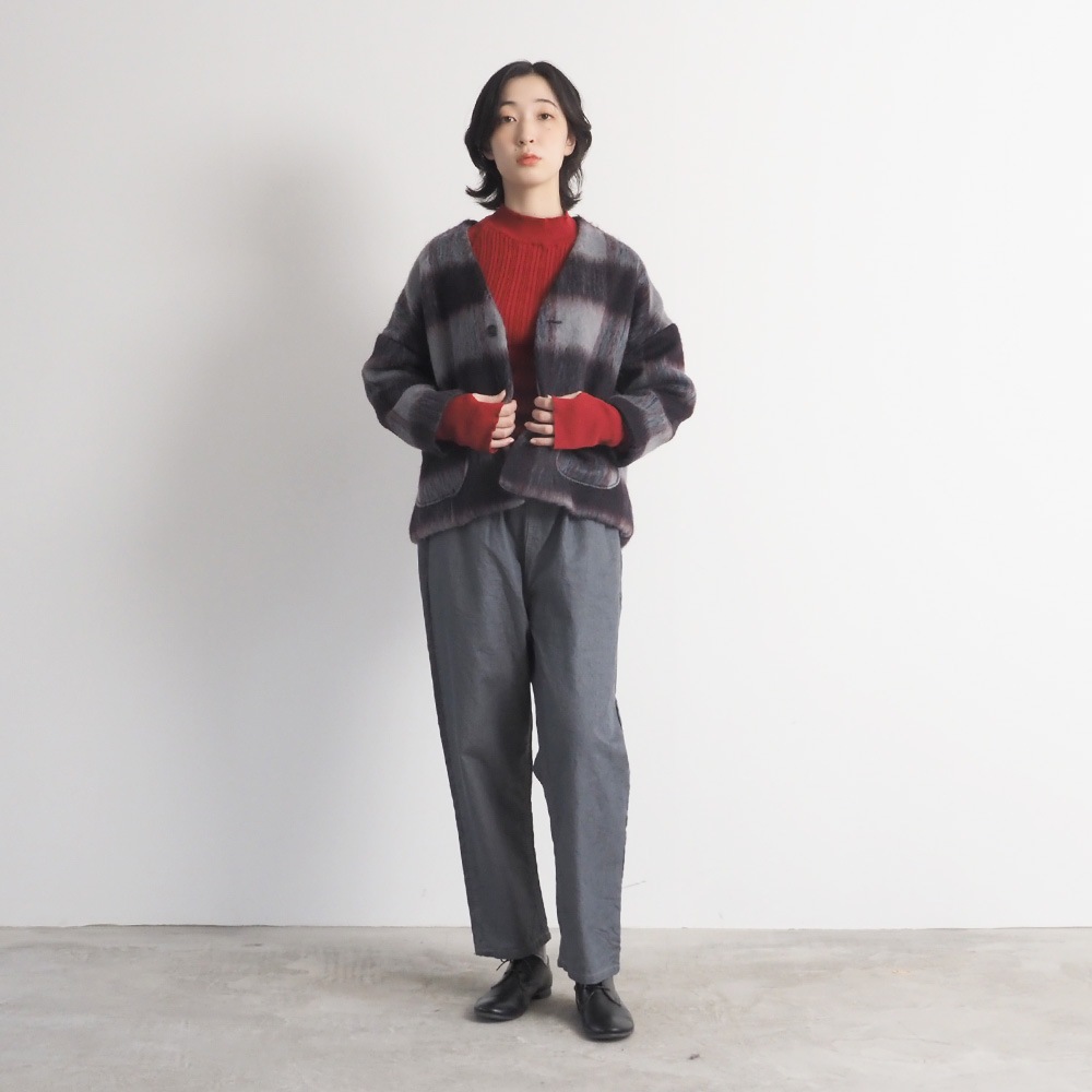 NARU(ナル) ランダムリブ Thumbholeハイネック 665700