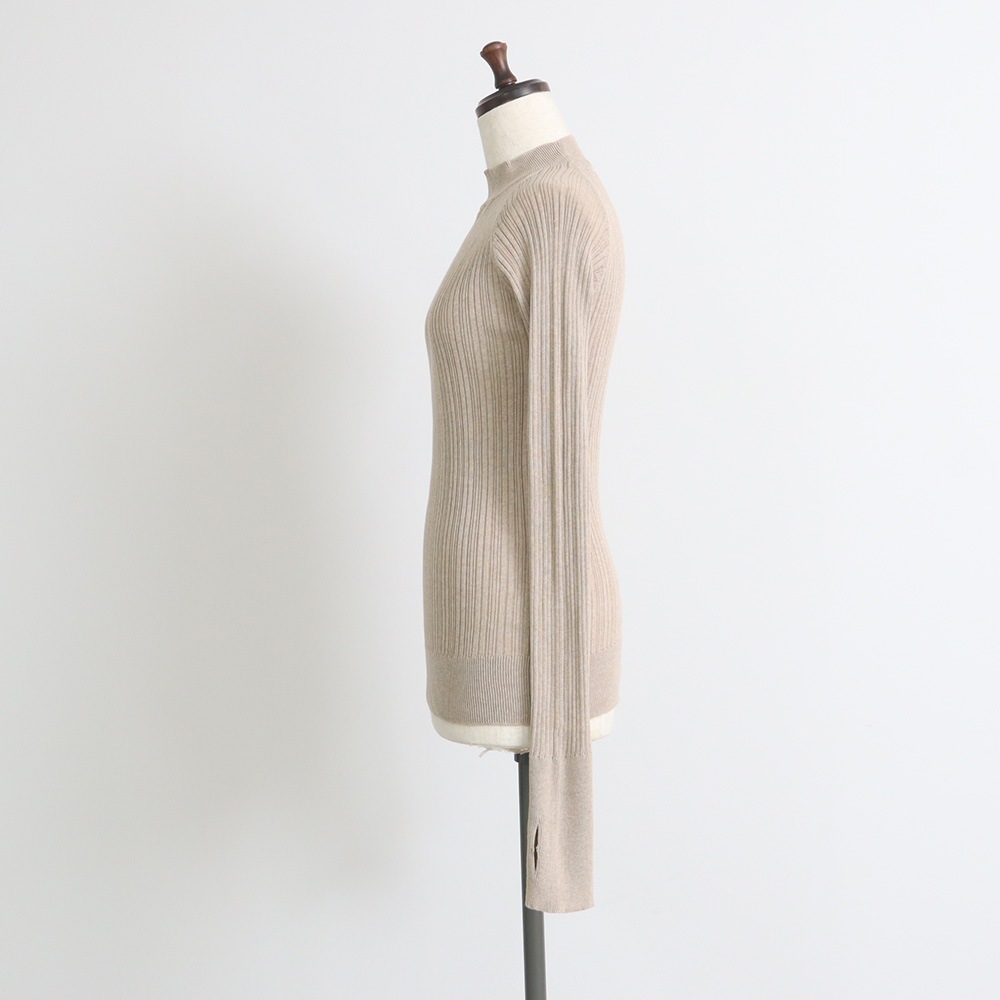 NARU(ナル) ランダムリブ Thumbholeハイネック 665700