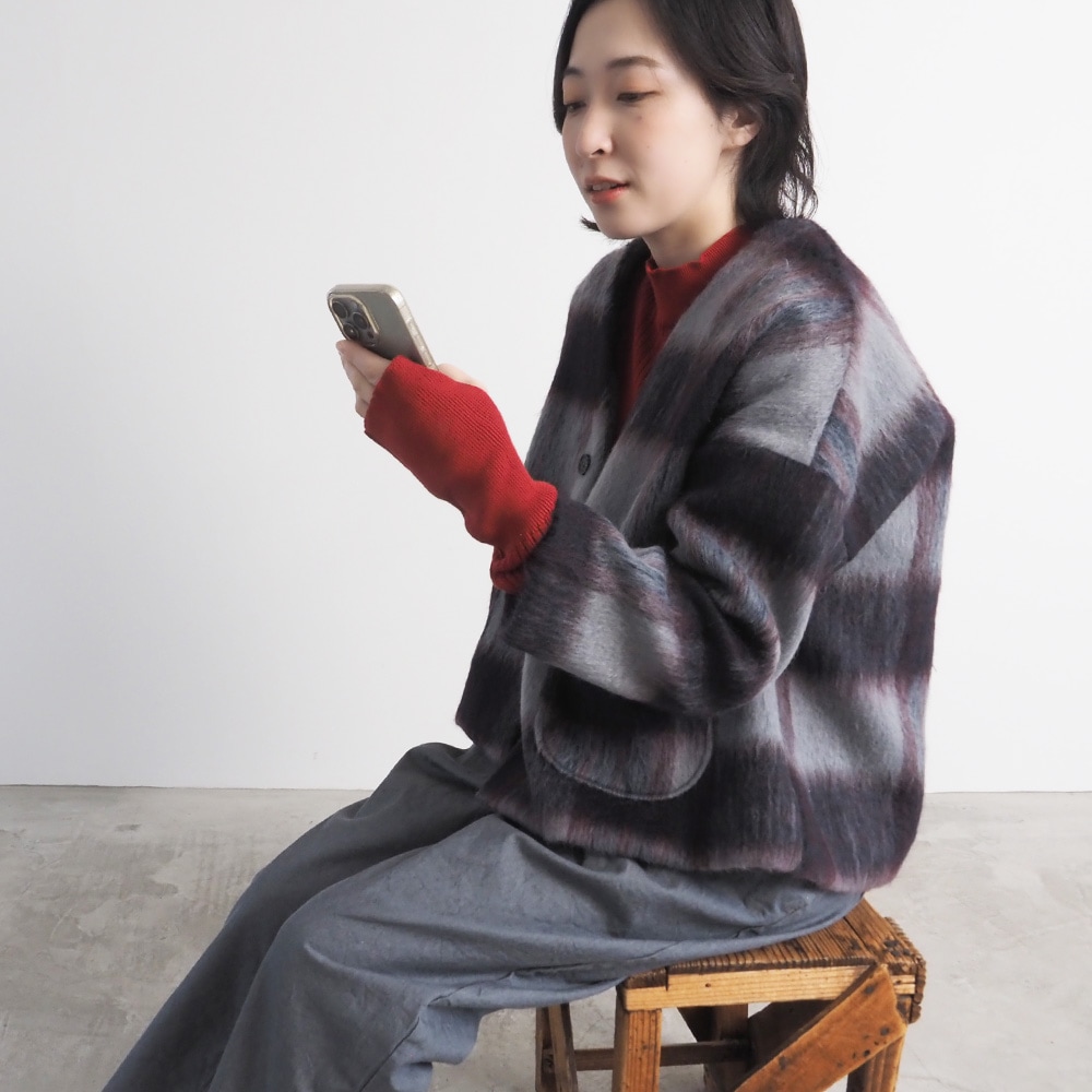 NARU(ナル) ランダムリブ Thumbholeハイネック 665700