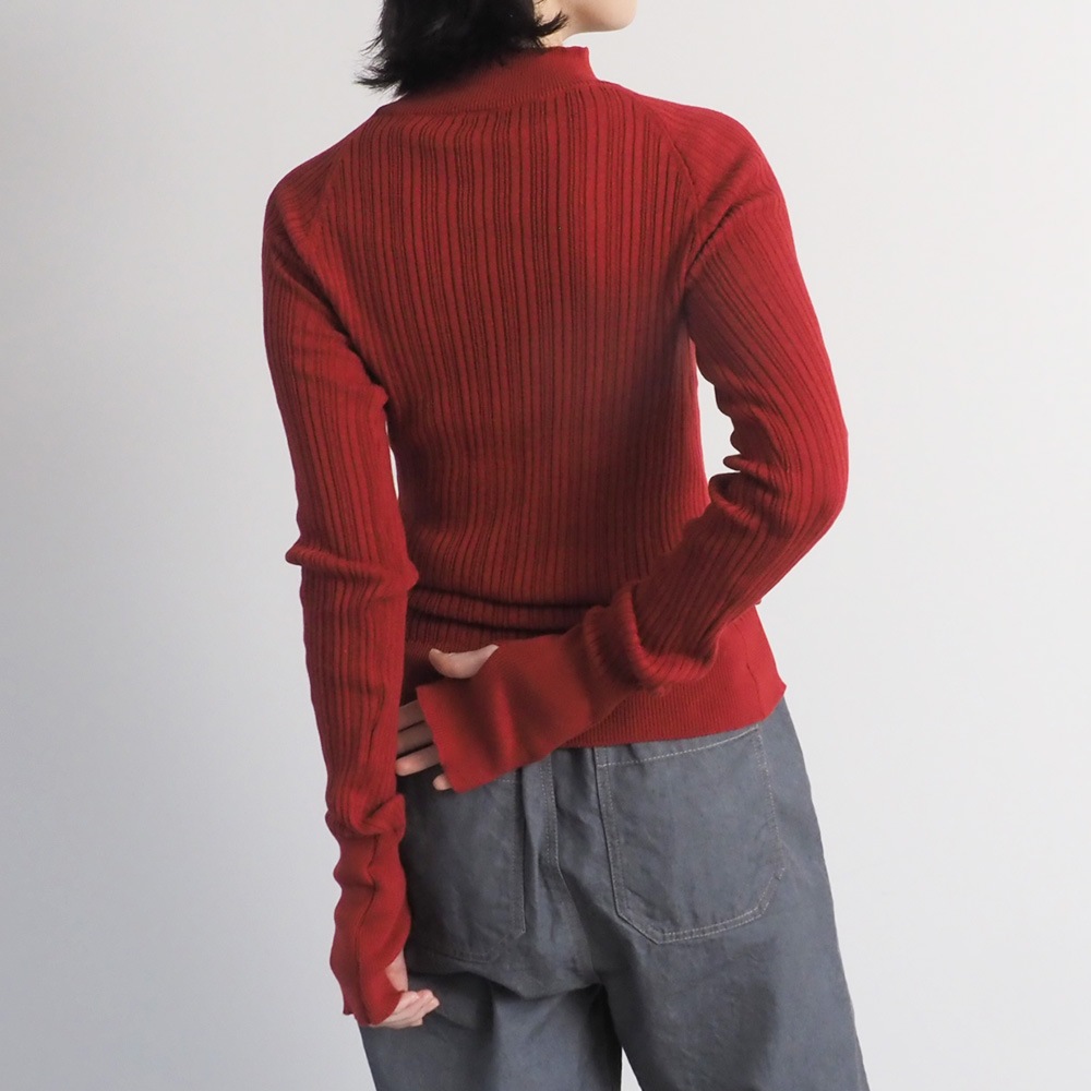 NARU(ナル) ランダムリブ Thumbholeハイネック 665700