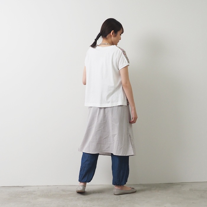 NARU(ナル) ムラ糸×60ローンフラワープリント ミナミシャツ 655026
