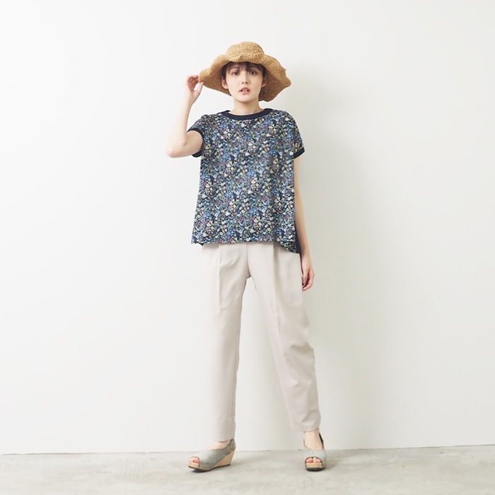 NARU(ナル) ムラ糸×60ローンフラワープリント ミナミシャツ 655026